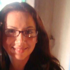 Meet your Posher, Nora